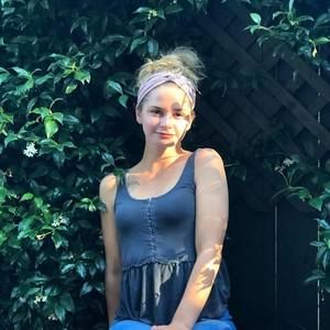 Meet your Posher, Emma